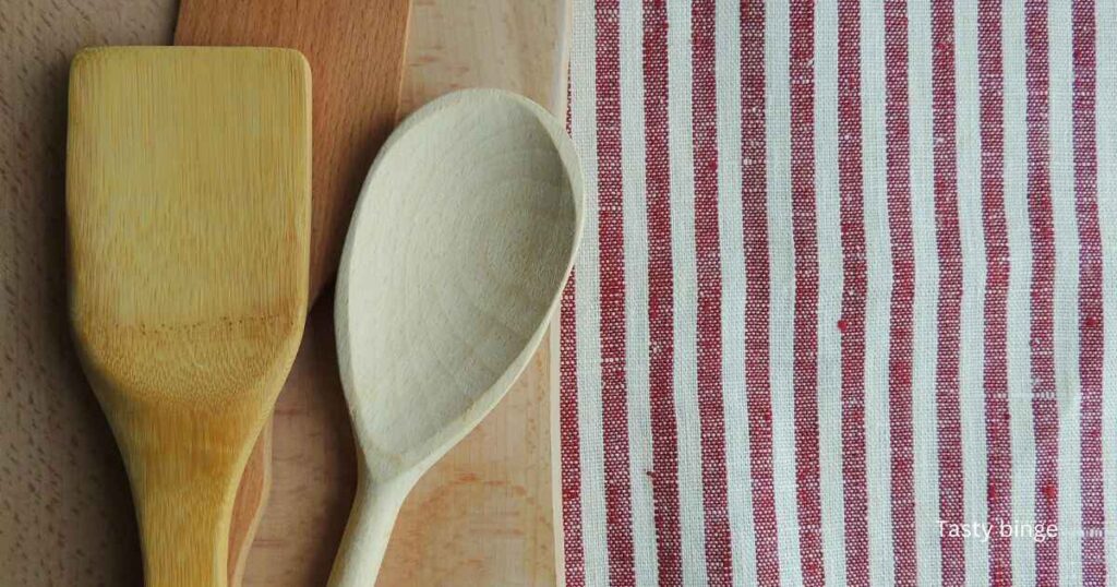 Is it safe to use wooden spoons for cooking?